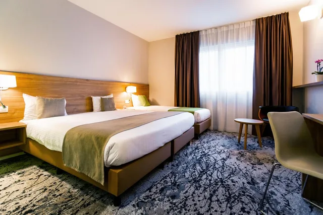 غرفة بسرير مزدوج، Utopia Hotel 2/8
