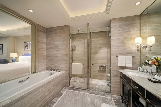 غرفة بريميير بسرير كينج بإطلالة على النهر، The Azure Qiantang A Luxury Collection Hotel Hangzhou 3/5