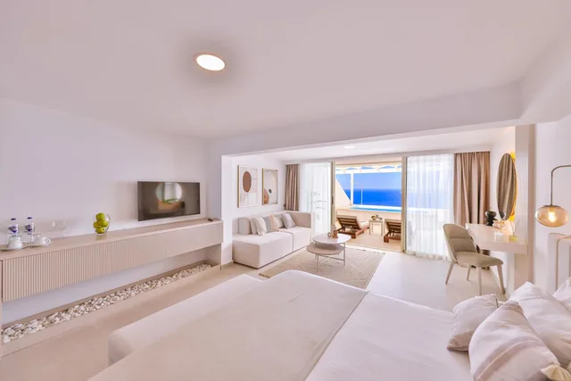 جناح جونيور بمسبح خاص، La Kumsal Hotel 5/6