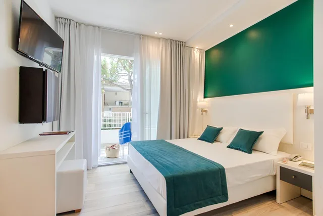غرفة قياسية بسرير مزدوج أو سريرين منفصلين بشرفة، Hotel Greif 2/8