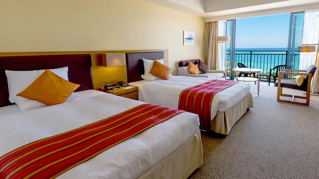 Ocean, Deluxe, Twin Beds, Ocean View، Southern Beach Hotel and Resort Okinawa 1/1