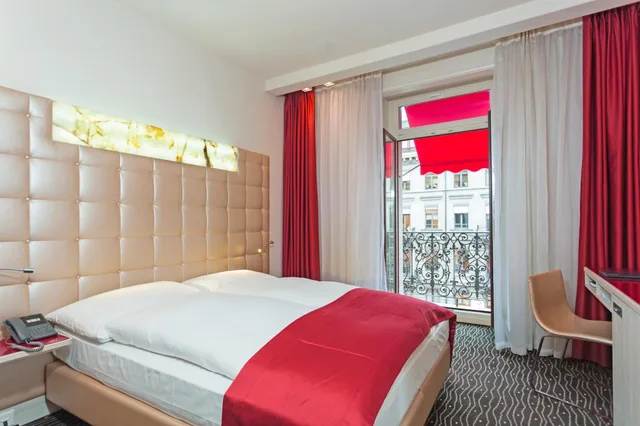 جناح بسرير فردي بشرفة، HOTEL ST GOTTHARD 1/1