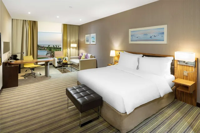 Executive, King Bed, Partial Sea View, Radisson Blu Resort Jizan 1/2