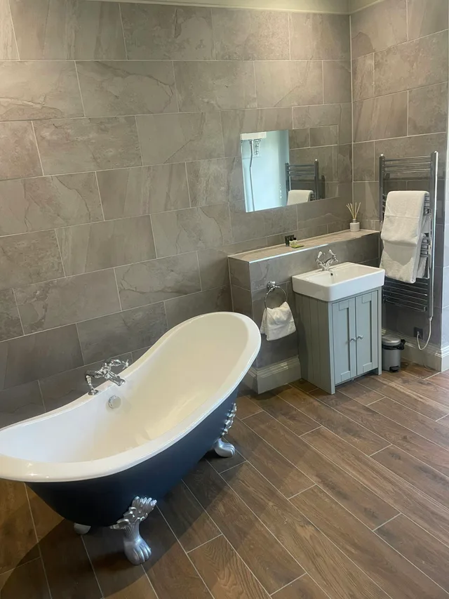 Deluxe Suite, Holbrook Manor & Spa 6/6