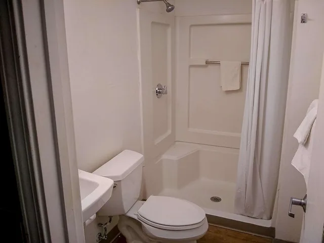 غرفة ديلوكس بسرير كوين لذوي الإعاقة، Studio 6 Extended Stay - Fayetteville, NC - Fort Liberty Area 4/4