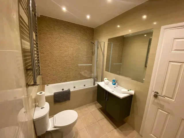 شقة بسرير كينج بغرفتي نوم، Boswell Elite Two Bed Apartment 8/8