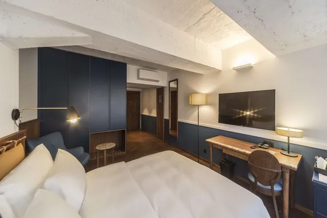 Old Grand, Superior, Queen Bed، Radisson Hotel And Suites Gdansk 1/1