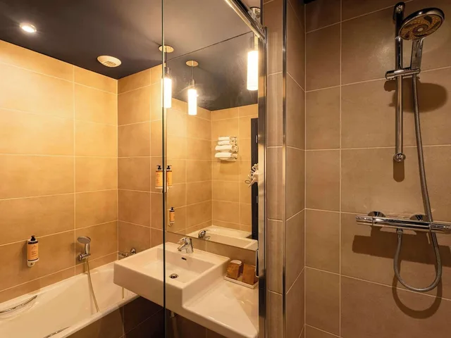 جناح جونيور بسرير مزدوج مع أريكة، Mercure Bordeaux Chateau Chartrons 6/7