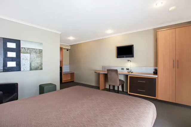 غرفة بريميوم بسرير كوين، Comfort Inn On Raglan 4/6