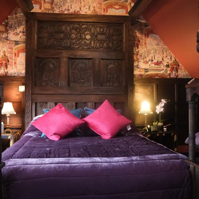 لوفت بسرير كينج، Brockley Hall Hotel 8/10