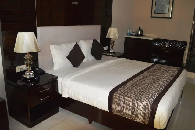جناح تنفيذي بسرير مزدوج بشرفة، Hotel Calangute Central 3/4
