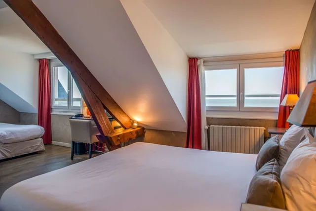 Superior, King Bed, with Extra Bed, Sea View, Best Western Hotel De La Plage 1/10