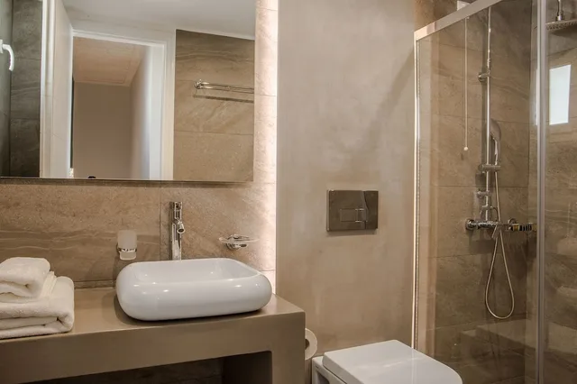 جناح تنفيذي بسريرين مزدوجين بإطلالة على البحر، Blue Bay Resort Village 7/7