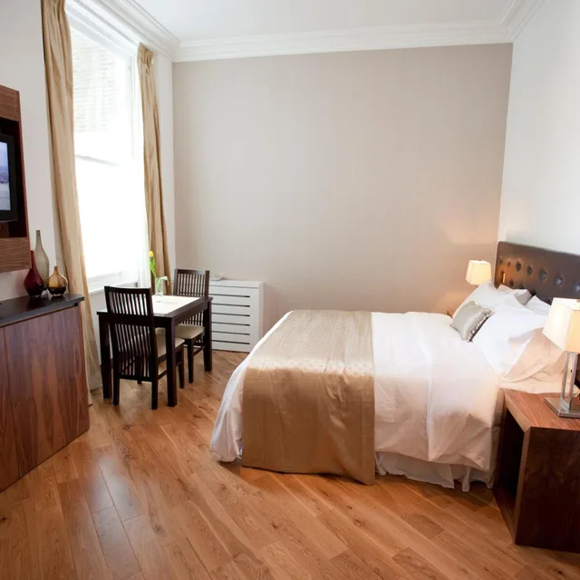 Studio, Presidential Apartments - Kensington 3/10