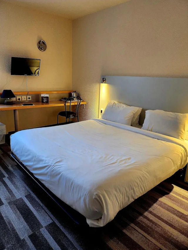غرفة كومفورت بسرير مزدوج، Hotel the Originals Strasbourg Nord Le Forum 5/10