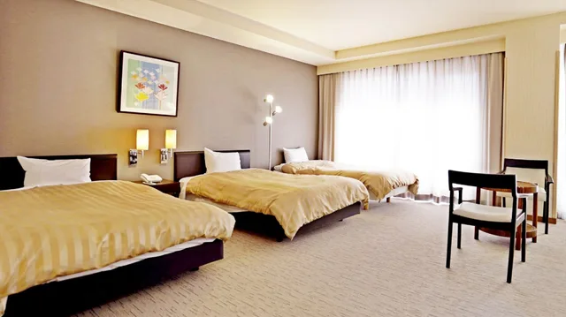 غرفة ثلاثية، The Gran Resort Princess Fujikawaguchiko 1/2