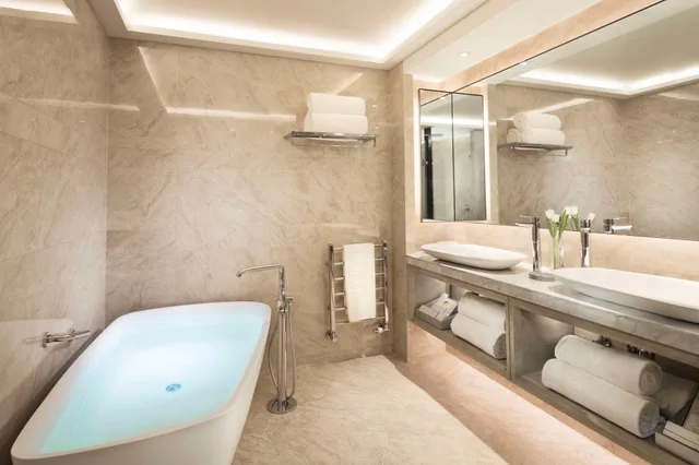 جناح بمنطقة جلوس، Kempinski Hotel Beijing Yansha centre 2/2
