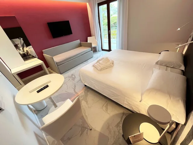 غرفة ديلوكس بسرير مزدوج أو سريرين منفصلين، Hotel Alpha 4/10