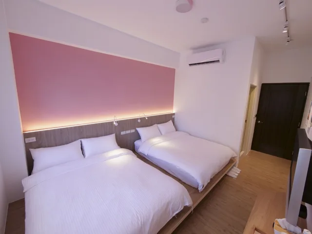 غرفة كلاسيكية رباعية بسريرين مزدوجين، Miss Inn 1/3