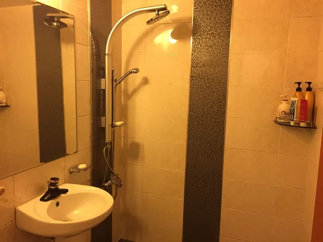 Deluxe, 1 Double and 1 Single Bed, Prince Motel 6/6