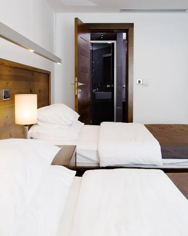 2 Bedrooms, Family Suite, Superior, Queen and Twin Beds, 2 Bathrooms، Avala Resort and Villas 1/5