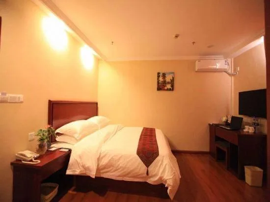 غرفة سوبيريور بسرير كوين، GreenTree Inn Liaoning Dalian Railway Station South Shengli Square Express Hotel 2/2