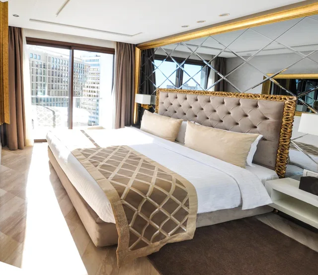 جناح جونيور كلاسيكي بسرير كينج، Suite Hotel Casa Diamond 2/10