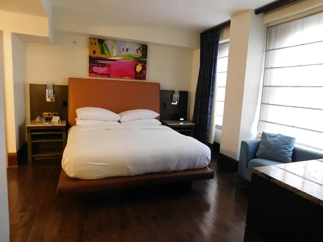جناح بسرير كينج، The Tudor Arms Hotel Cleveland - a DoubleTree by Hilton 1/5