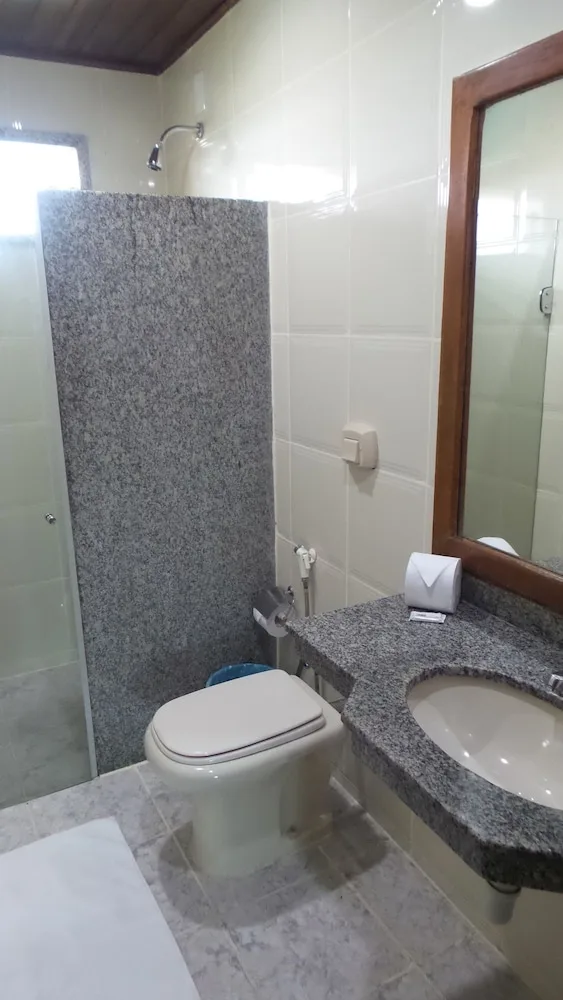 غرفة قياسية بسرير مزدوج وسرير فردي، Porto Bali Hotel 4/8
