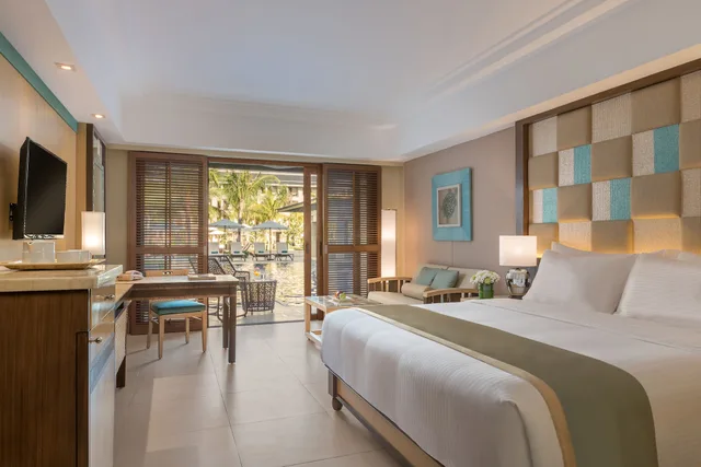 Premier, 1 Queen and 1 Single Bed, Direct Pool Access، Henann Resort Alona Beach 3/8