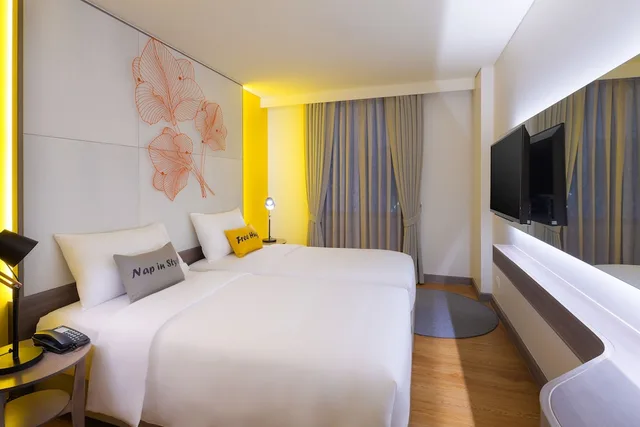 غرفة قياسية بسريرين منفصلين، Ibis Styles Siem Reap 2/6