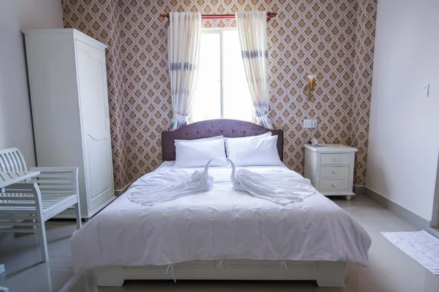 غرفة بسرير مزدوج، Royal Hotel 2/2