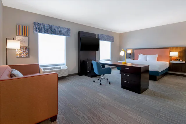 جناح استوديو بسرير كينج، Hampton Inn Suites Harvey New Orleans West Bank 2/6