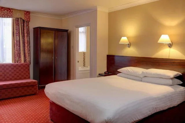 غرفة عائلية بسريرين مزدوجين، Belvilla Crewe Arms Hotel 2/10