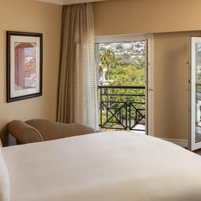 Hollywood, Luxury, King Bed, Hill View، Hotel Sofitel Los Angeles at Beverly Hills 6/7