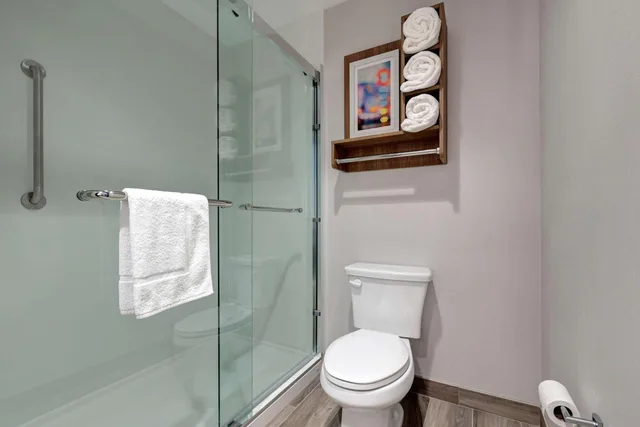 جناح بسرير كينج بغرفة نوم واحدة مع أريكة، Homewood Suites by Hilton Santa Clarita 3/4