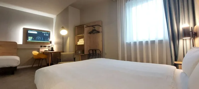 غرفة ثلاثية، B&B HOTEL Inverness 2/4