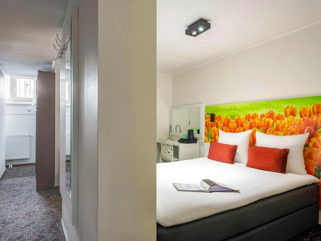 Semi Basement, Small Double، Ibis Styles Amsterdam City 6/10