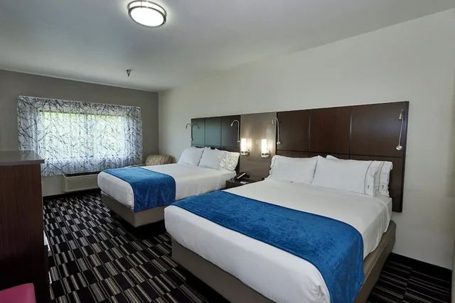 غرفة قياسية بسريرين كوين لذوي الإعاقة، Holiday Inn Express Suites Birmingham South Pelham 2/5