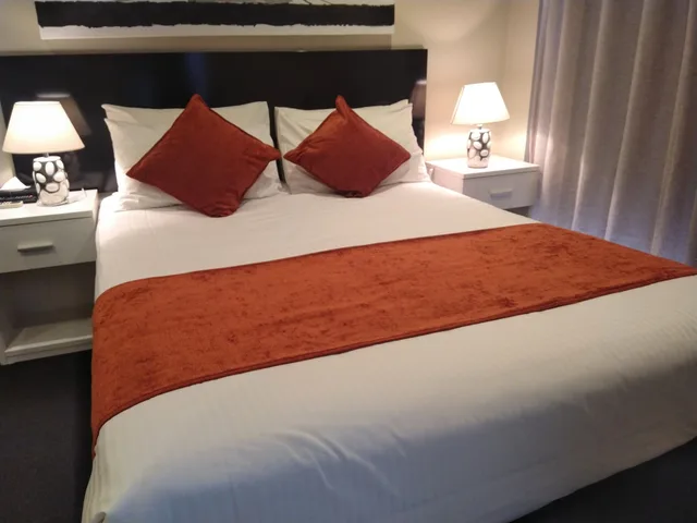 شقة عائلية بسرير كوين وسريرين منفصلين بغرفتي نوم، APARTMENTS ON CHAPMAN 3/4