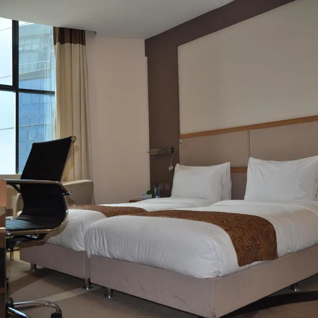 غرفة سوبيريور بسرير كينج بإطلالة على المدينة، PrideInn Azure Hotel Nairobi Westlands 10/10