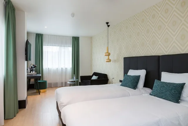 غرفة كومفورت بسريرين منفصلين، The James Hotel Rotterdam 3/4