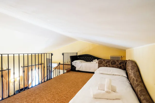 جناح عائلي ديلوكس بسرير كوين وسريرين منفصلين، Hotel Serenella 3/4