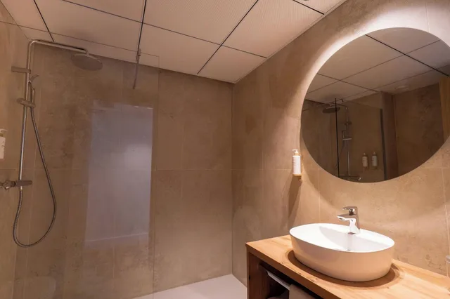 غرفة مفردة بسرير مزدوج، Ohtels Vila Romana 7/7