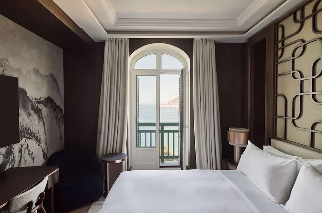 غرفة بريميوم بسرير كينج بشرفة، Nobu Hotel San Sebastián 1/1