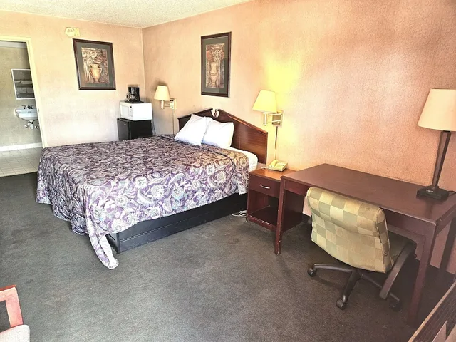 غرفة بسرير كينج، OYO Hotel East Macon I-75 10/10