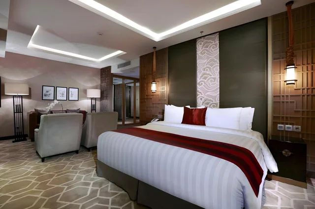 جناح تنفيذي بسرير كينج، Aston Priority Simatupang Hotel and Conference Center 1/1