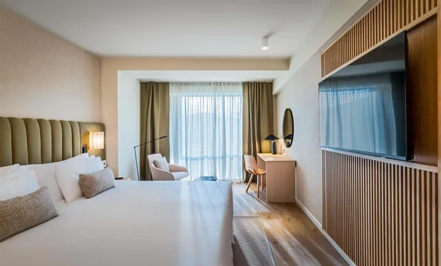 جناح بسريرين منفصلين مع أريكة، Barcelo Nervion 1/3