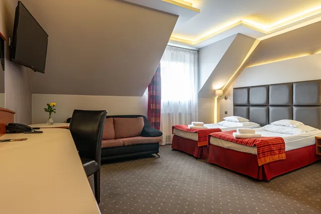 غرفة أساسية ثلاثية بغرفة نوم واحدة، Galicja Hotel 3/10
