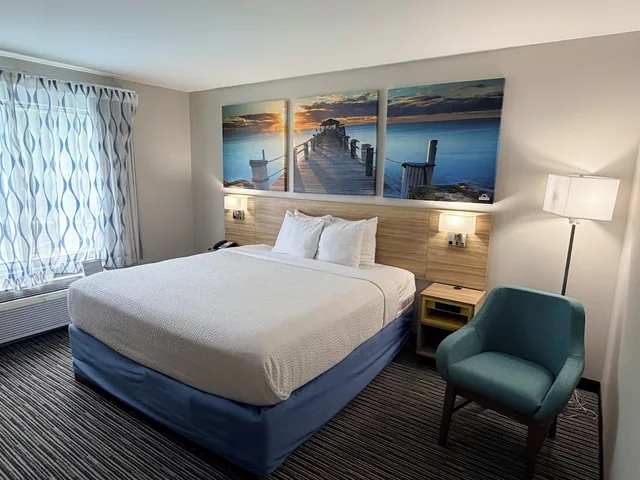 غرفة بسرير كينج للمدخنين لذوي الإعاقة، Days Inn by Wyndham Atlanta/Southlake/Morrow 4/5